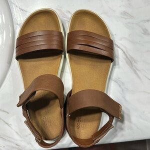 Ecco Tan Leather Strap Sandals